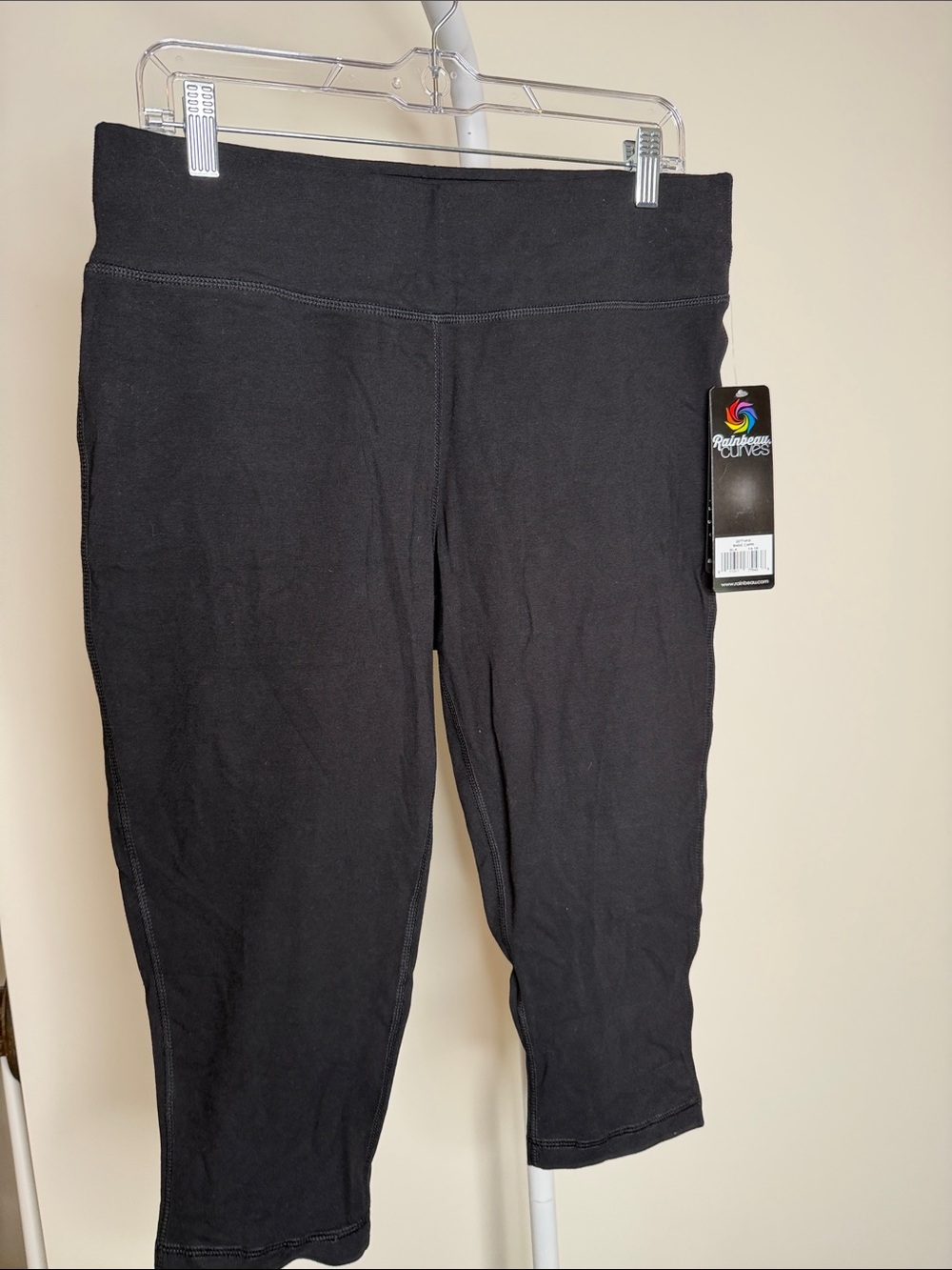 Rainbeau Curves Women's Black Capri Leggings